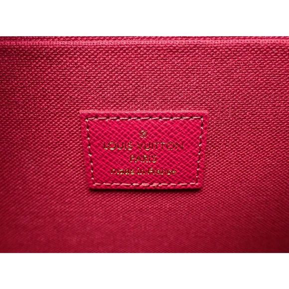 Louis Vuitton Noir Trocadero Handbag - Picture 8 of 14